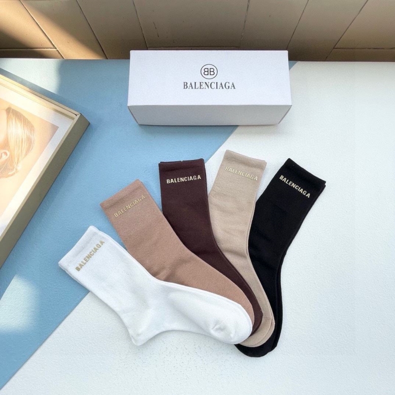 BALENCIAGA